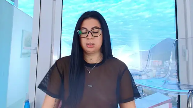 MissyScarlet online show from April 19, 4:12 am