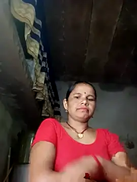 Snapshot of Pooja_sahu chatting on July 7, 9:24 am Pooja sahu online show from July 7, 9:24 am