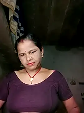 Snapshot of Pooja_sahu chatting on July 8, 10:36 pm Pooja sahu online show from July 8, 10:36 pm