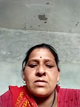 Snapshot of Hirdesh_sahhu chatting on February 1, 10:03 am Hirdesh sahhu online show from February 1, 10:03 am