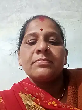 Snapshot of Hirdesh_sahhu chatting on February 3, 2:22 pm Hirdesh sahhu online show from February 3, 2:22 pm