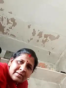 Snapshot of Hirdesh_sahhu chatting on February 17, 10:01 am Hirdesh sahhu online show from February 17, 10:01 am