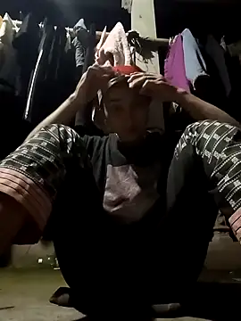 Snapshot of Ami-su chatting on February 14, 3:53 pm Ami-su online show from February 14, 3:53 pm