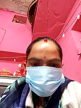 Snapshot of Julilodhi8695 chatting on February 3, 5:38 am Julilodhi8695 online show from February 3, 5:38 am