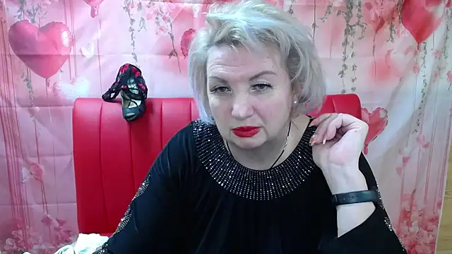 RenataDaster online show from April 18, 7:58 pm