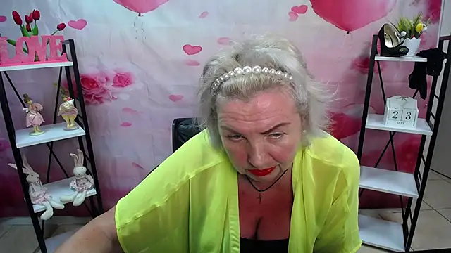 RenataDaster online show from May 23, 4:55 pm