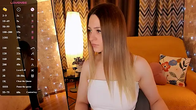 cherrykississ online show from March 18, 2:58 am