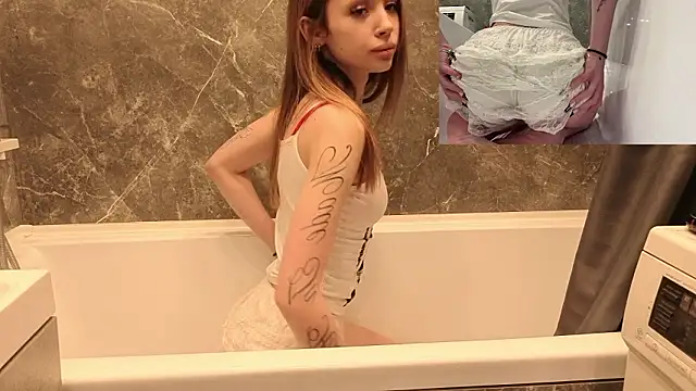 Snapshot of CarmenScott chatting on February 25, 9:24 pm CarmenScott online show from February 25, 9:24 pm