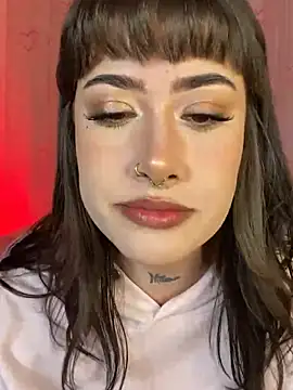 Tamara uwu online show from June 18, 8:24 pm