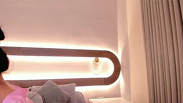 Violeta sum online show from April 21, 12:44 pm