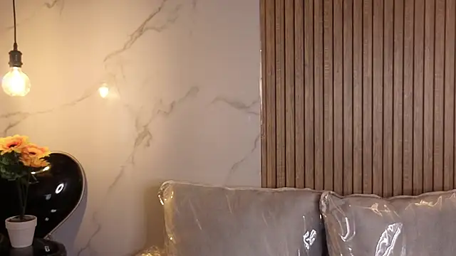 Perla lovely  online show from June 17, 12:18 pm