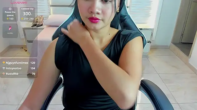 Yaiza farak online show from February 13, 2:18 am