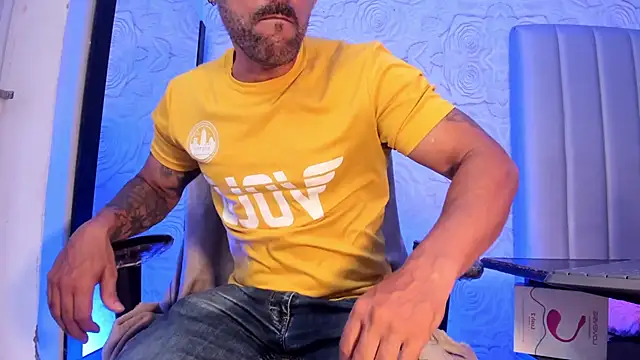 HardenedDad online show from May 21, 2:18 am