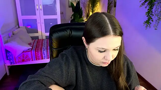 Snapshot of vanessaparadiza chatting on February 3, 3:17 pm vanessaparadiza online show from February 3, 3:17 pm