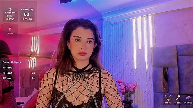 Snapshot of KatyParisi chatting on February 22, 7:56 pm KatyParisi online show from February 22, 7:56 pm