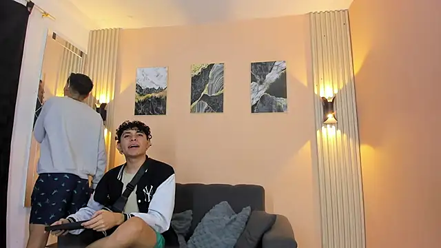 DesiresOfOlympus  online show from April 8, 9:37 pm