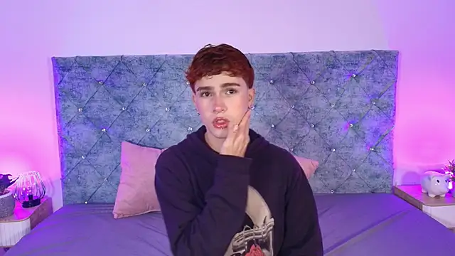 Snapshot of ryan_onFire chatting on February 4, 11:16 am ryan onFire online show from February 4, 11:16 am