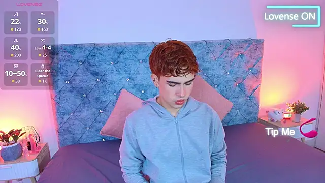 Snapshot of ryan_onFire chatting on March 2, 11:28 am ryan onFire online show from March 2, 11:28 am