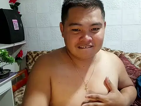 Snapshot of bigloadfox chatting on February 21, 2:56 am bigloadfox online show from February 21, 2:56 am