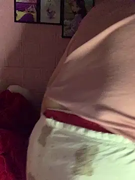 Snapshot of Star-sweet01 chatting on February 12, 1:55 am Star-sweet01 online show from February 12, 1:55 am