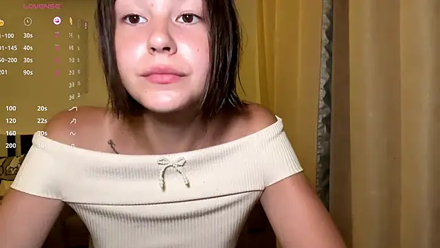 Snapshot of MauritaSpueler chatting on April 22, 9:38 pm MauritaSpueler online show from April 22, 9:38 pm
