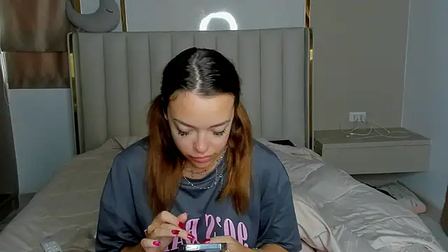 stellaa quenn online show from April 13, 12:16 am