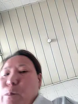 Youyou 12 online show from March 30, 12:00 am