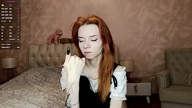 TarynPalek online show from February 28, 8:26 am