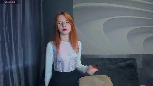 Snapshot of TarynPalek chatting on July 11, 7:55 am TarynPalek online show from July 11, 7:55 am