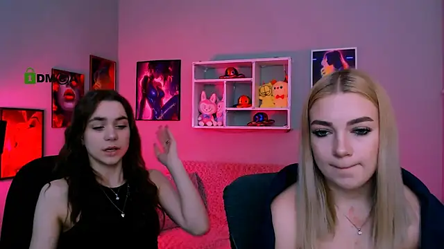 laurenmurrr online show from May 31, 9:27 am