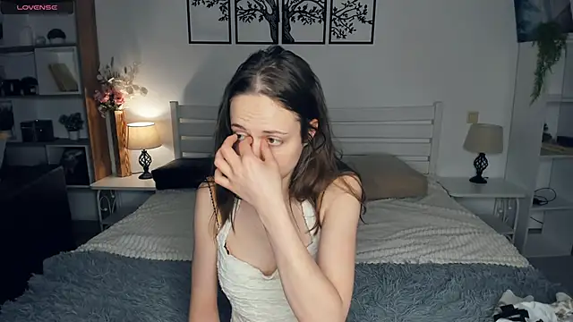 MalvinaTrafford online show from February 21, 8:43 pm