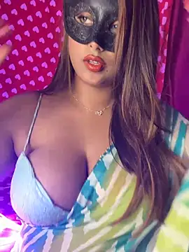 queen-panda online show from April 25, 5:54 pm