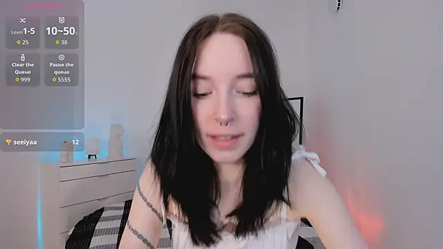 DearKate  online show from April 18, 2:54 pm