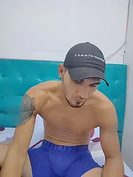 junior men22 online show from February 18, 12:12 pm