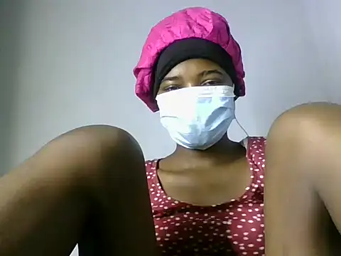 Snapshot of kelebogi chatting on February 22, 8:07 pm kelebogi online show from February 22, 8:07 pm