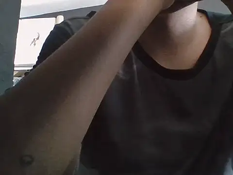 Yankoloco92 online show from June 1, 2:08 pm
