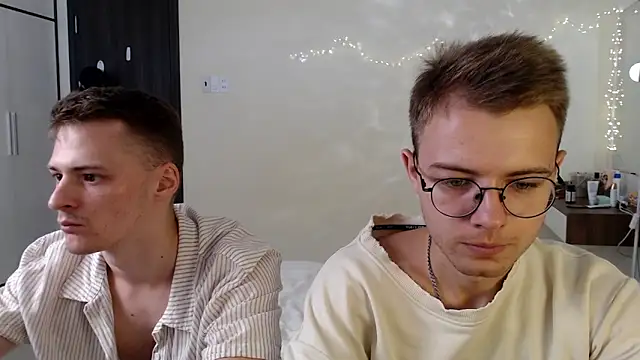 NikiKerryCum online show from June 21, 2:47 am