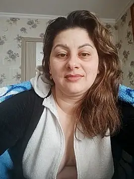 Snapshot of Soli9999 chatting on February 7, 7:45 am Soli9999 online show from February 7, 7:45 am