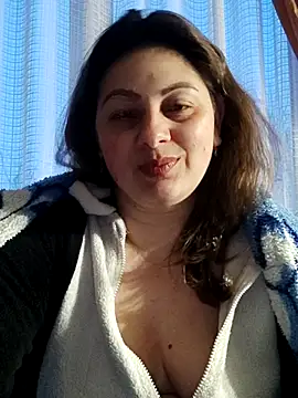 Snapshot of Soli9999 chatting on February 19, 4:41 am Soli9999 online show from February 19, 4:41 am