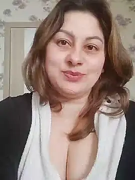 Snapshot of Soli9999 chatting on February 21, 8:15 am Soli9999 online show from February 21, 8:15 am