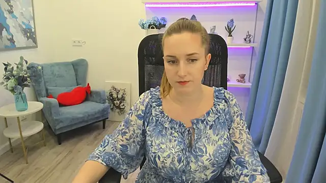 CaseyTerini online show from May 22, 11:49 am