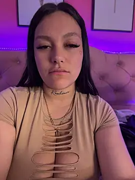 Snapshot of Miia__Taylor chatting on June 27, 3:11 am Miia Taylor online show from June 27, 3:11 am