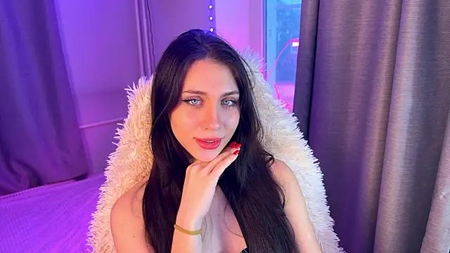 lunawho online show from March 29, 3:28 am