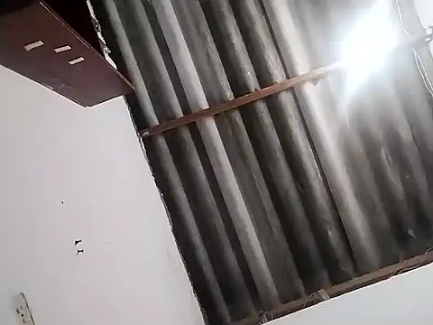 Snapshot of natasha_and_zoe chatting on March 3, 6:36 pm natasha and zoe online show from March 3, 6:36 pm