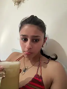 madison90 online show from February 24, 7:45 pm