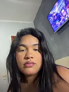 Snapshot of kiara_secreta chatting on February 18, 2:57 pm kiara secreta online show from February 18, 2:57 pm