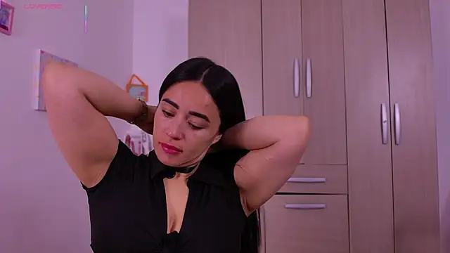Snapshot of im_natalia chatting on June 8, 10:04 am im natalia online show from June 8, 10:04 am
