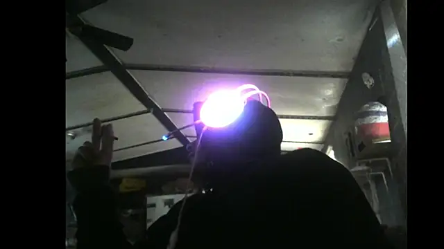 Snapshot of spooky425hd chatting on March 1, 10:12 pm spooky425hd online show from March 1, 10:12 pm