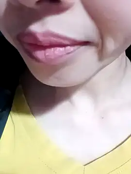 Snapshot of Hana-love2026 chatting on February 1, 1:42 pm Hana-love2026 online show from February 1, 1:42 pm