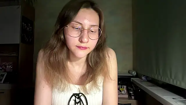 Miaaa Moon online show from May 24, 6:24 pm